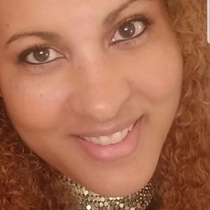 Meet your Posher, Rae